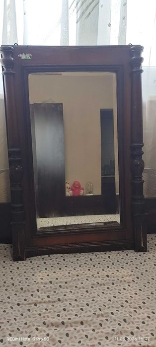 Продавам ретро огледало