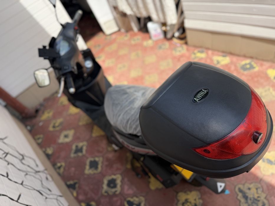 Scuter Bsk fara permis 25 km H nou