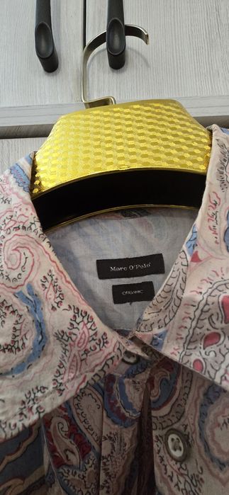 Разбераю гардероб все хорошие и брендовые чистые