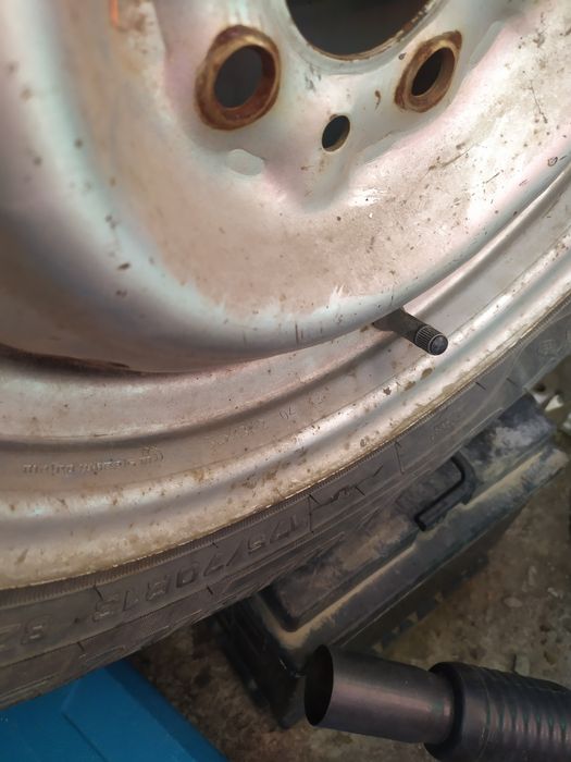 Диски  размер 13. На ваз 4:98