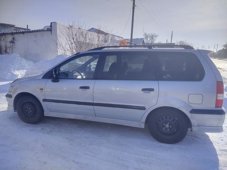 Mitsubishi Space Wagon