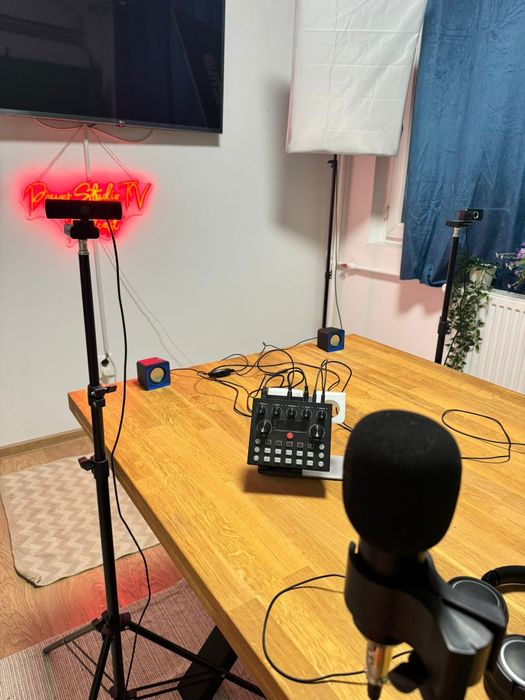Podcast studio for rent