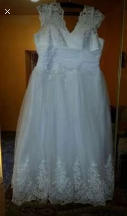 Vând rochie mireasa