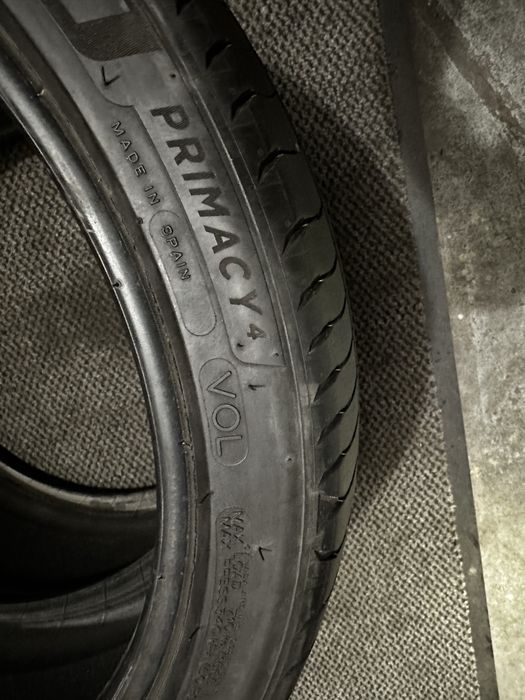 235/40 R19 96W - Michelin Primacy 4 Oferta