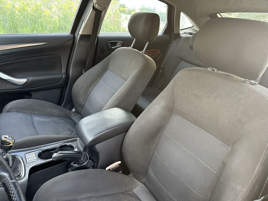 Vand sau schimb ford