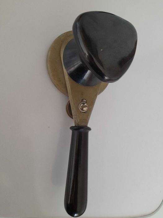 Продам ключ для банок