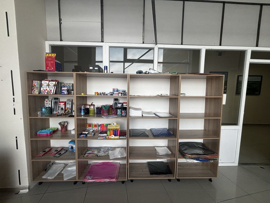 Полки офисные…..