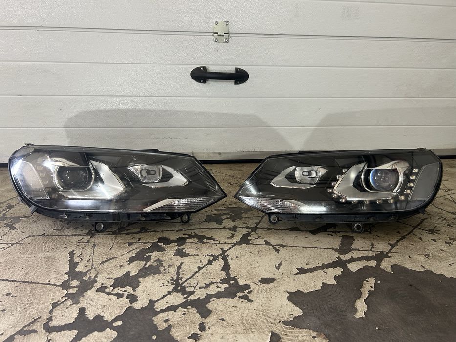 Far stanga/dreapta Bi-Xenon VW Touareg 7P an 2012-2014 cod 7P2 941 752