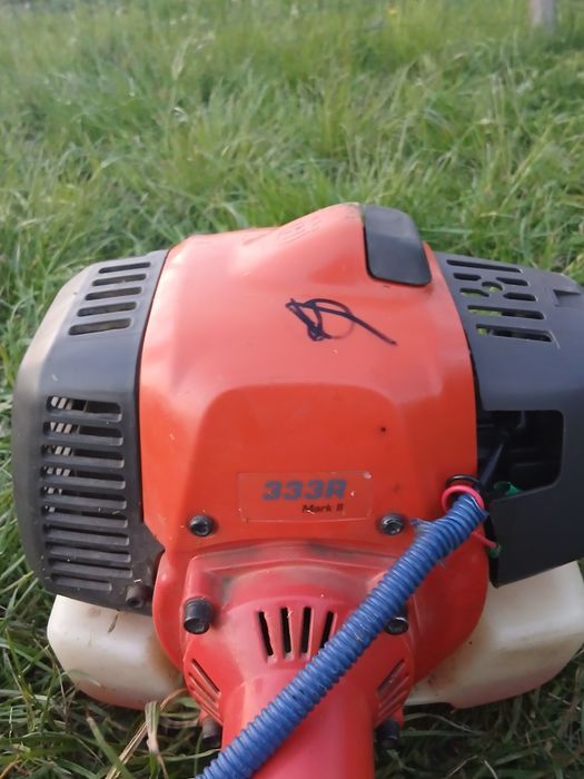 vând cositoare Husqvarna 333