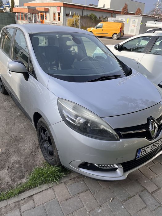 Renault Scenic 2013  1.5DCI 110CP automat