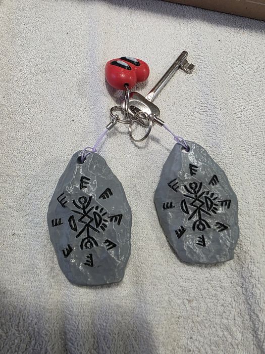 Breloc Talisman FROM 7 cm