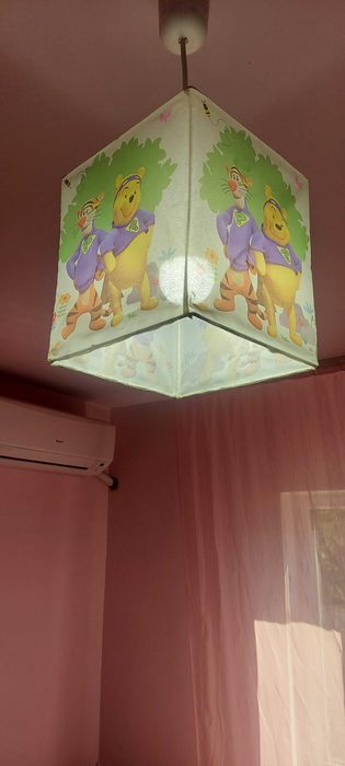 Lustra camera copil, Winnie the Pooh, 35 lei