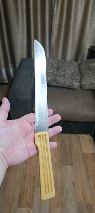 Продам нож кухонный