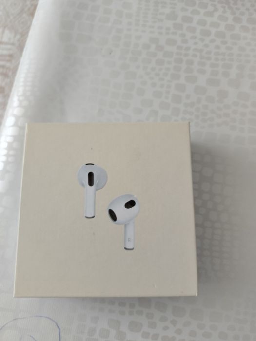 Новые наушники apple