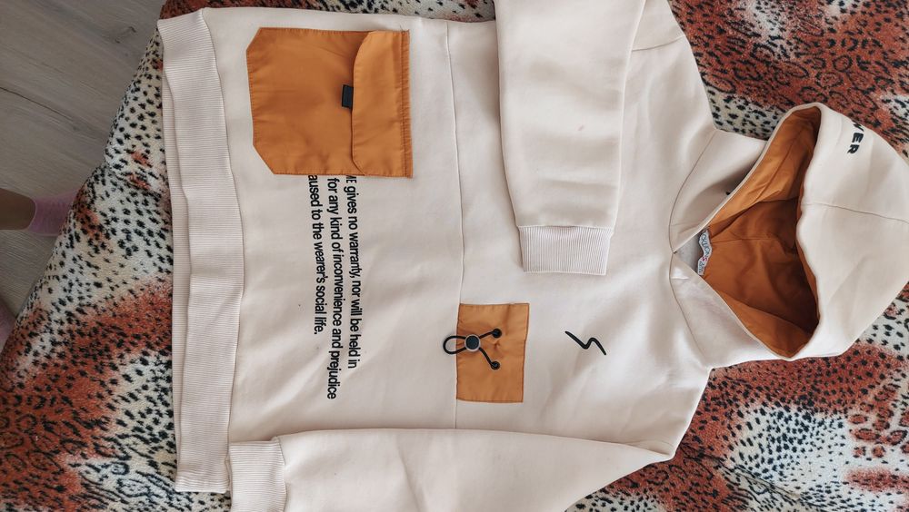 Подрастковые вещи. Состояние нового.