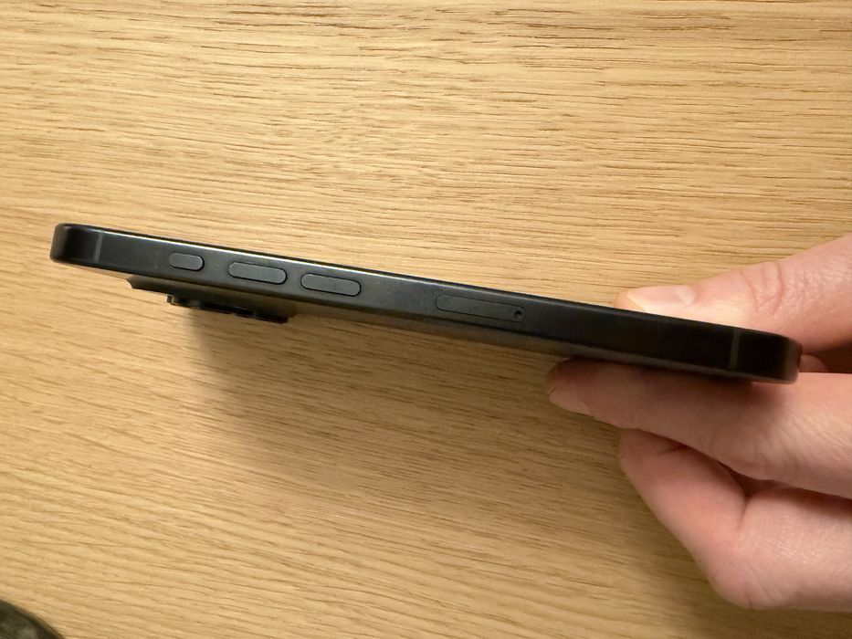 Iphone 16 pro 256 gb in garantie emag