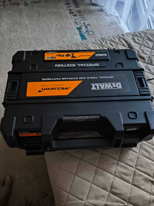 Dewalt nou original.