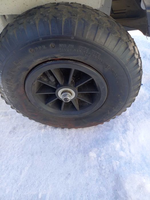 Детскии машина с