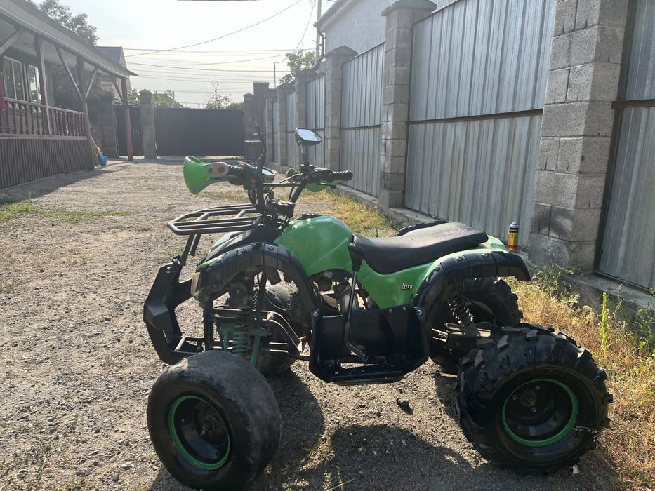 Продам квадроцикл срчно