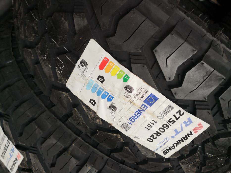 275 60 20 цола гуми A/T all terrain  за всички терени 4 броя