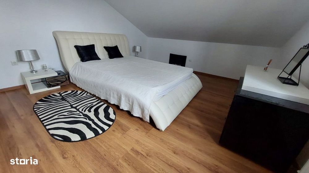 Apartament 4 camere zona Strand