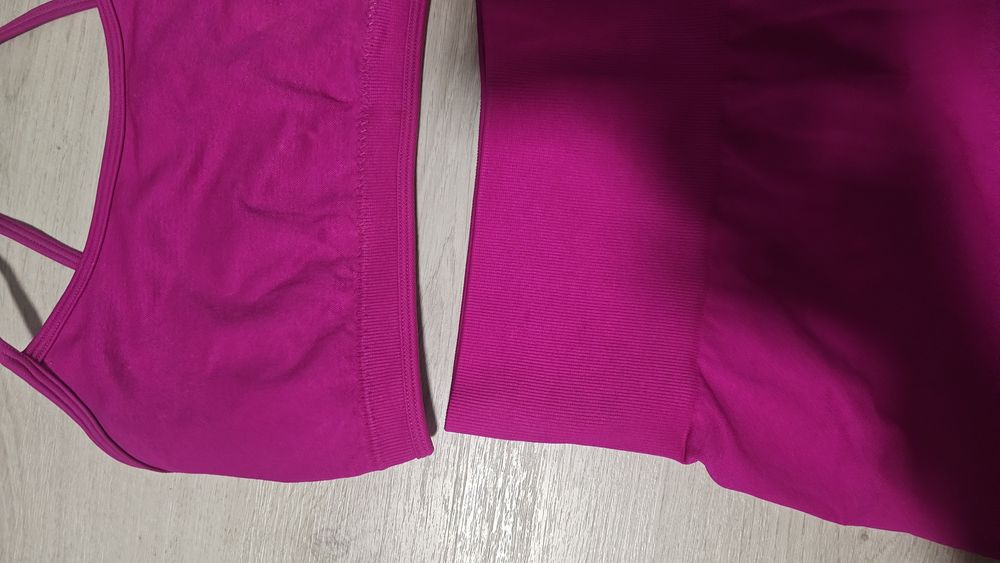 Спортен розов комплект