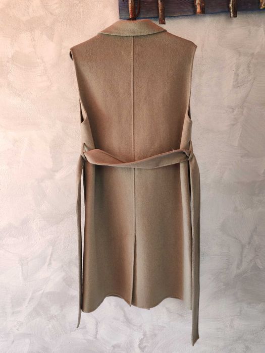 Вълнен елек Манго