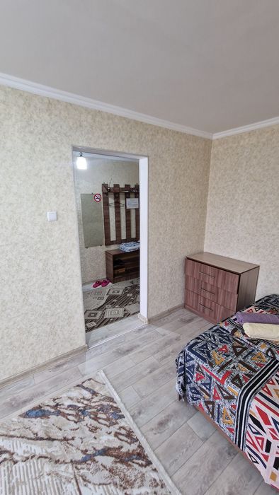 1000тг.Люкс.1ком Абая 200