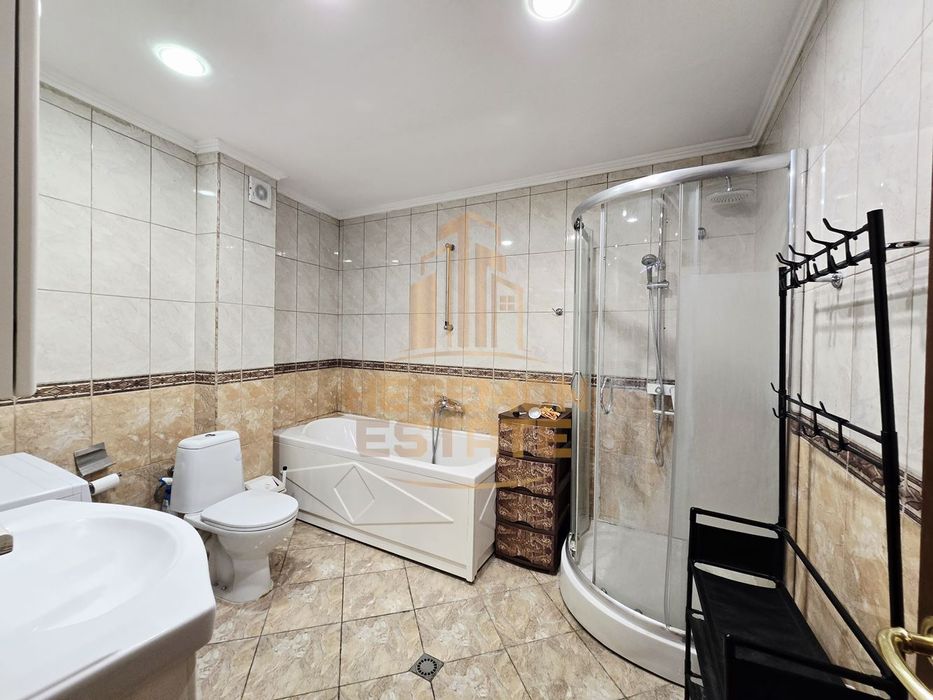 3-стаен в Варна-Център площ 93 цена 295800