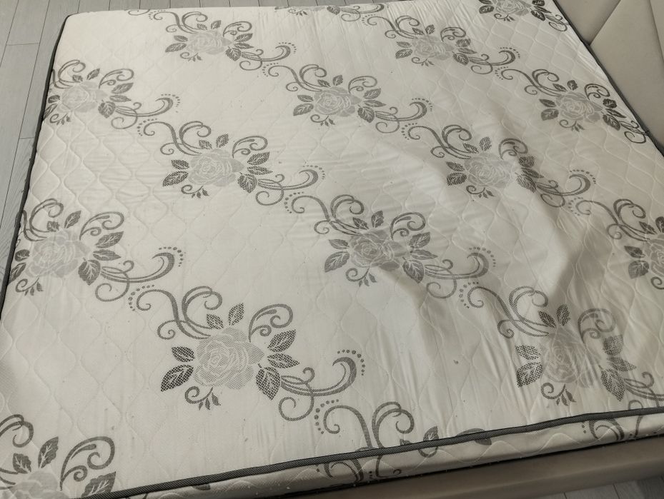 Продам матрас 180*200 , ортопедический