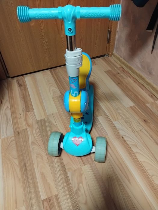 Детска тротинетка.