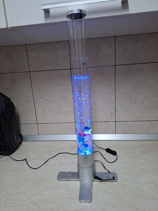 Lampa cu led si pestisori