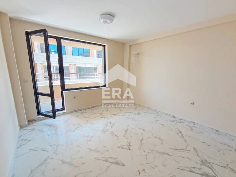 Продава се Двустаен апартамент в Поморие - 70 кв.м за 772 €/кв.м - Снимка #1
