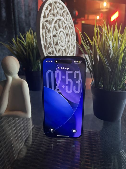 Айфон 16 на гарантии