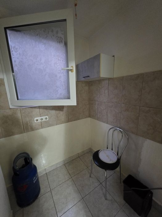 Ap 1 cameră ,conf I , PARTER ,34 mp utili ,pța Rogerius