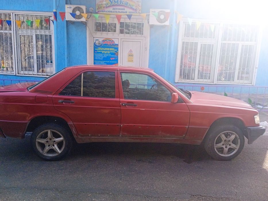 Срочно Продам Mercedes-Benz 190