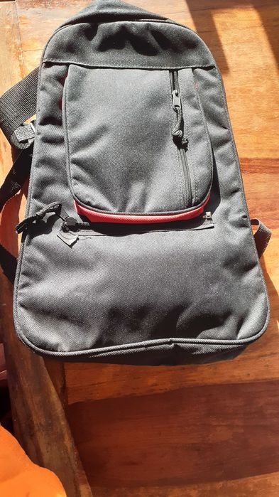 раница от плътен промазан плат, чисто нова внос от Холандия