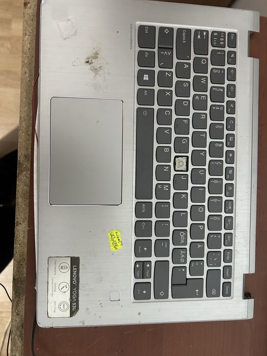 Vând laptop Lenovo Yoga 530 fără display
