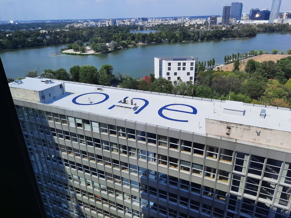 Hidroizolații Profesionale pentru Case, Hale și Blocuri