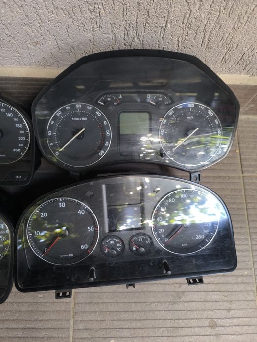 Ceasuri bord Golf 5 Golf 5 plus Jetta Touran Octavia 2