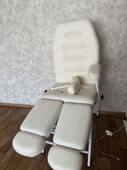 Продам кресло для педикюра