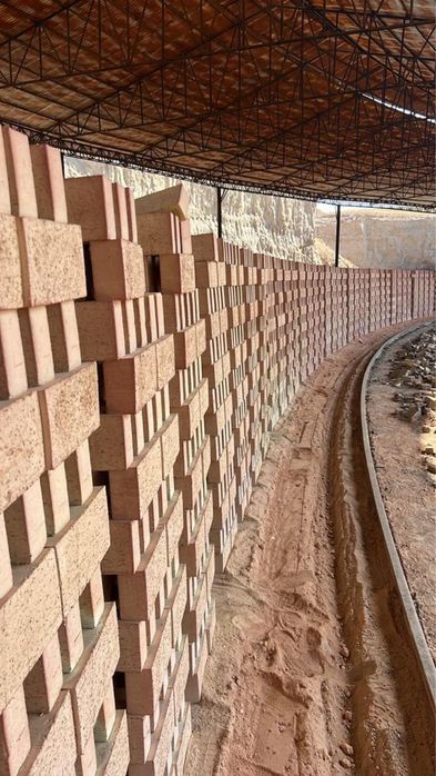 Продается кирпич