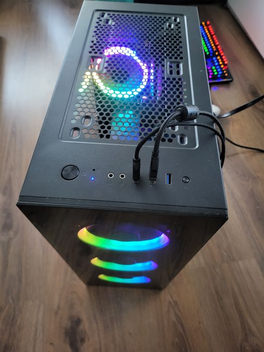 Unitate gaming  ROG  AMD ryzen 5  , ssd