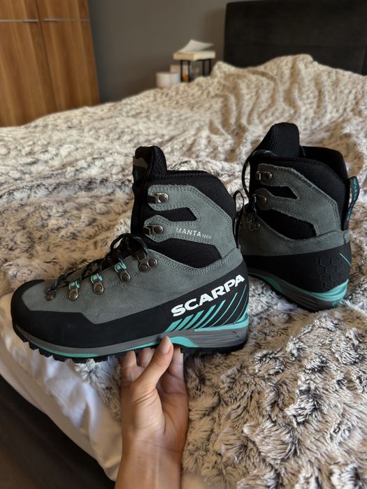 Bocanci de munte Scarpa Manta Tech 38,5
