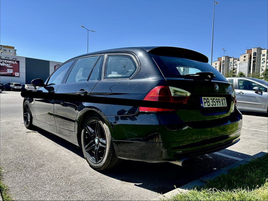 Продавам BMW 320d E91