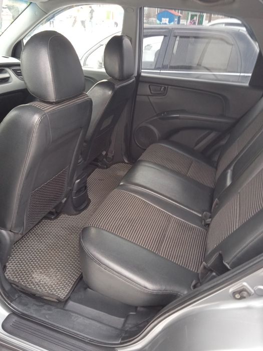 Продам автомобиль Киа спортейдж