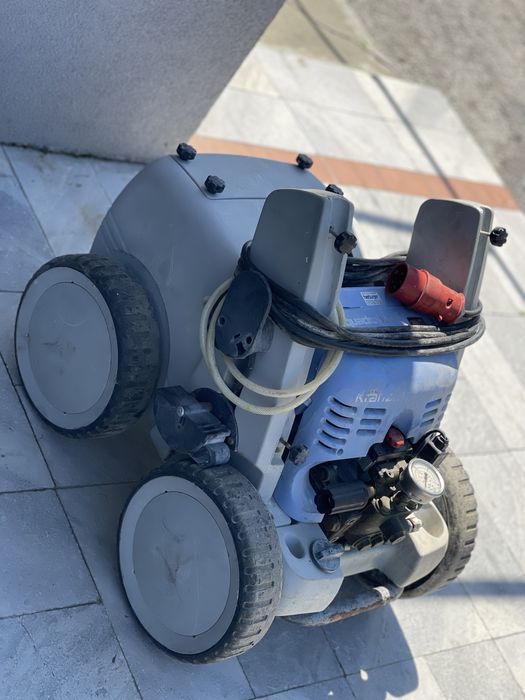 Професионална водоструйка Kränzle Quadro 1000 TST