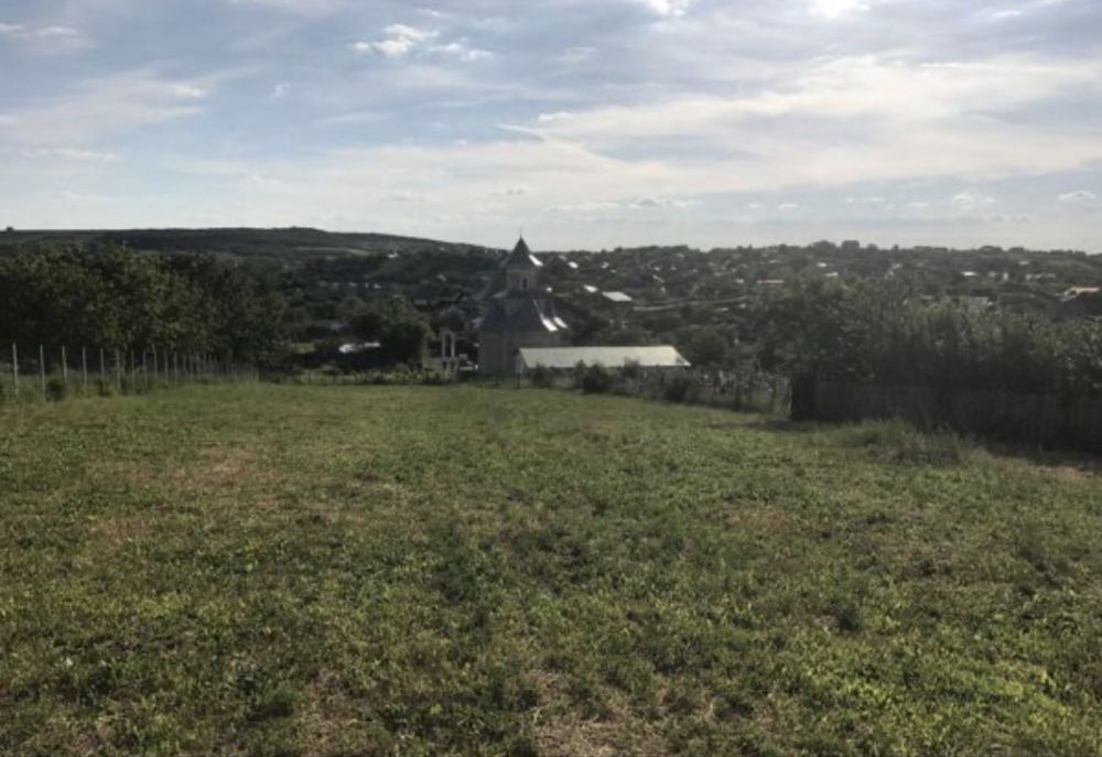 Proprietar- Vand teren intravilan 1000 de mp- Breazu- 5 min Copou