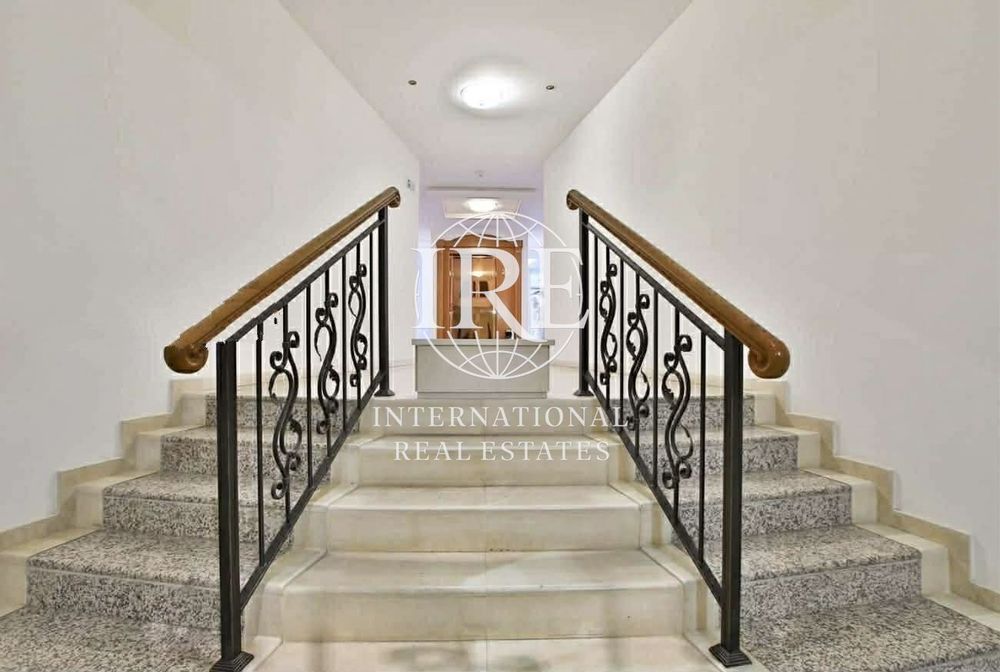 Продава се Двустаен апартамент в Варна, Бриз - 63 кв.м за 1579 €/кв.м - Снимка #8