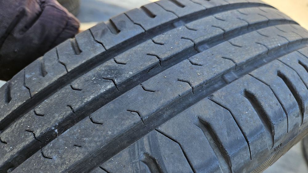 4бр гуми 165 70 14 континентал